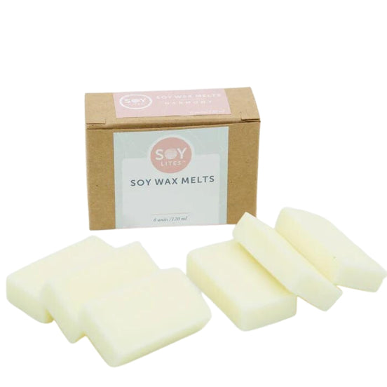 A range of natural soy based aromatherapy soy melts. SoyLites takes pride in innovating eco-authentic products that your skin will love, while engaging your mind, body and spirit. Entice with Cinnamon, Naartjie, Grapefruit & Pimento comes in a pack of 6.
