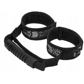 These restraints are suitable for both wrists and ankles, as the adjustable straps ensure a secure fit for most sizes. The padded design ensures utmost comfort, allowing you to fully immerse yourself in the experience. With the convenient bag handle, your partner can easily maintain control and guide the intensity of your play.