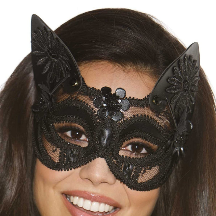 This gorgeous cat like mask is made of delicate lace with floral details in the middle and on the ears. One size fits most.