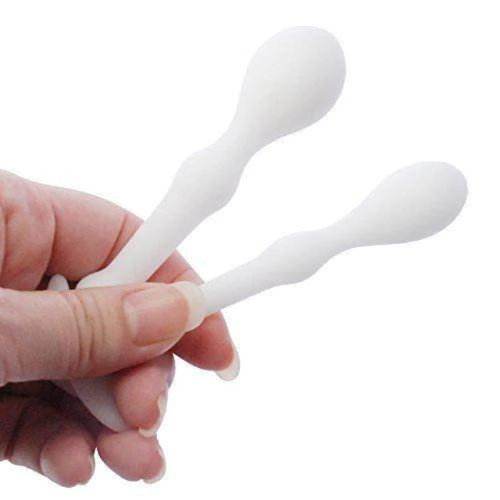 The perfect introduction to unisex anal play. By utilizing the body's natural responses after insertion, Peridise begins to quiver on its own, generating an orgasmic response that can stand-alone or enhance a traditional orgasm. The thoughtful design of the Peridise allows for easy introduction, comfortable use, and a freedom of movement.