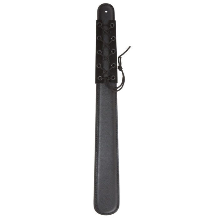 What to leave an impression on your partner? TA sturdy black paddle. Slightly padded and multi-layered. With stitched and rounded edges. The handle is covered in velour leather and decorative lacing. Complete length 42 cm, width 3.5-5 cm.