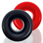 CLONE 2-Pack ballstretchers stretch to form to you with flared grip. Designed to reverse-stack with max stretch in the middle, or nest-stack for layered gradual stretch. The shape of CLONE makes this toy incredibly comfortable. Made from lush platinum silicone comes in a pack of one red and one black.