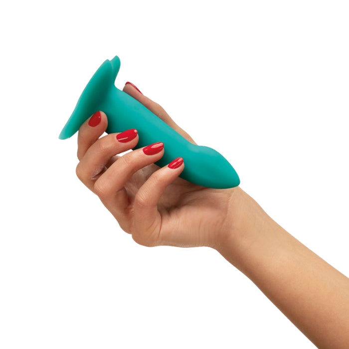 Customize your fun with the Limba Flex, Fun Factory's new bendable dildo. For people who dream of a dildo that fits their body perfectly and hits exactly the right spot every time? The LIMBA FLEX comes in two sizes, each with a slightly different shape.