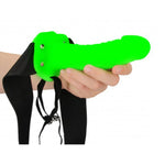 Designed with an authentic bondage aesthetic, but with the added delight of the glow-in-the-dark properties, the fluorescent green detailing will turn every event into a party. The strap is elastic and adjustable so it fits all body types. Ouch! Glow-In-The-Dark products must be activated with the sunlight before enjoying it in the dark. 7" (18 cm)