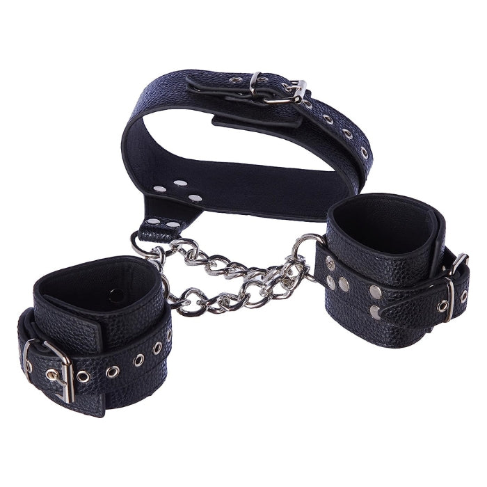 MOI lets you take control with this stylishly designed set of restraints. The collar has a set of hand restraints joined by a sturdy yet fashionable set of chains. Let your dominant or submissive side come out to play, fulfilling your wildest fantasies.