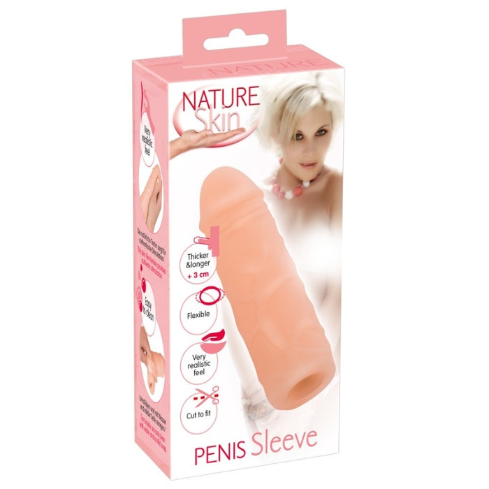 Lengthens and supports! Skin-coloured penis sleeve made out of realistic Nature Skin material. Complete length 15.5 cm (3 cm of this is the extension), inner Ø 2 cm (very flexible), outer Ø 4 cm.