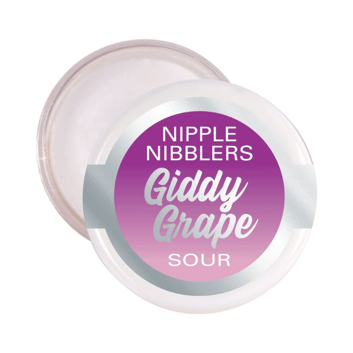 Add a new sense of cool to foreplay with the Nipple Nibblers sour burst tingle balm. The kissable formula provides a tasty and delightful tingly sensation for enhanced arousal.  Flavour: Giddy Grape