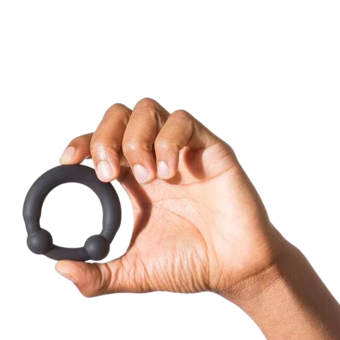 Introducing the Fusion line from Sport Fucker! These rings feature our revolutionary super soft liquid silicone exterior with metal rods and balls embedded within to provide tension and support in just the right places. Large – 37mm diameter.
