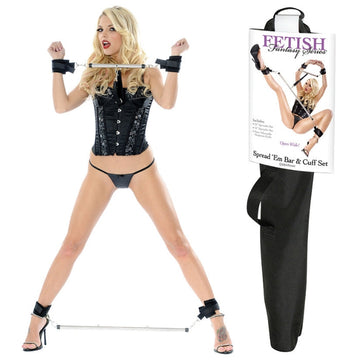 Includes: 25" (64cm) Spreader Bar, 12" (31cm) Spreader Bar, Four Adjustable Neoprene Cuffs and Free Satin Love Mask. Comes in a canvas carry bag.