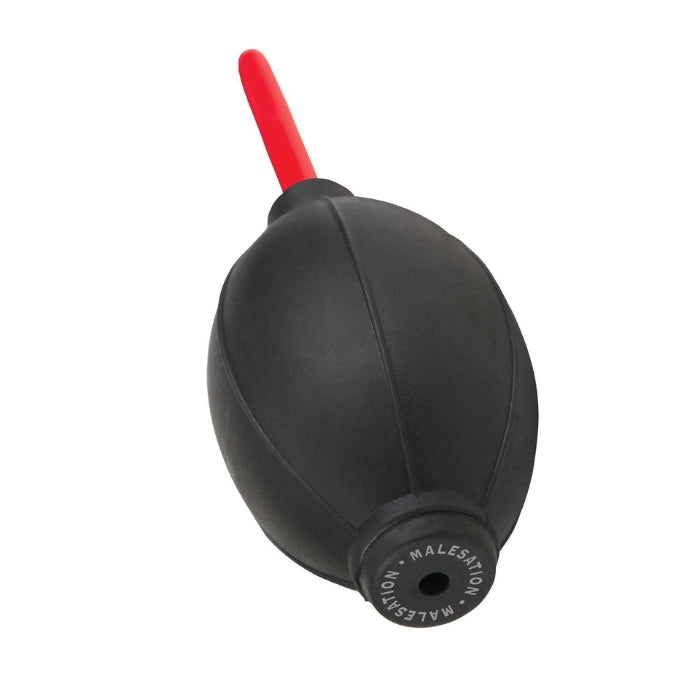 This anal douche prioritizes convenience, boasting a pump bulb that effortlessly holds up to 113ml of liquid. With its straightforward design, it ensures efficient and swift anal hygiene whenever you require it, guaranteeing a hassle-free experience.