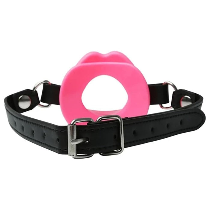 Create a sexy lipstick fantasy with the Silicone Lips open mouth gag. Wrap your lips around the gag and secure. Secure with adjustable vegan leather strap and buckle closure.&nbsp;One size fits most.